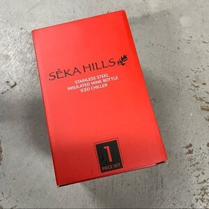 ⭐️ Stainless Steel Insulated Wine Bottle Chiller NEW